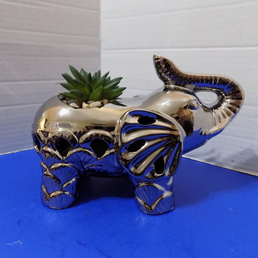 NEW Elephant Figurine Faux Plant Potpourri Holder GC Home Decor